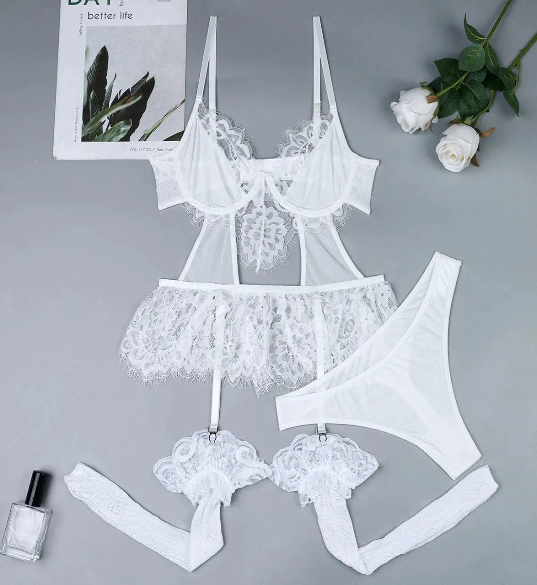 Carol - Lace Romantic Lingerie Set