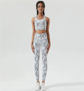 Vera - Chic Snake Skin Sport Set